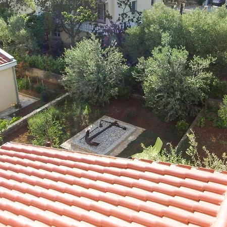 Nella Zadar