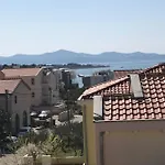 Nella Zadar