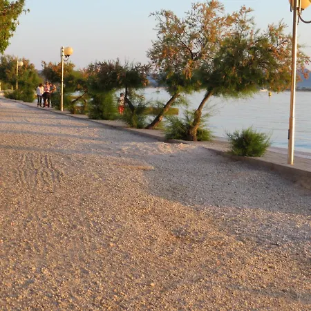 아파트 Nella 자다르